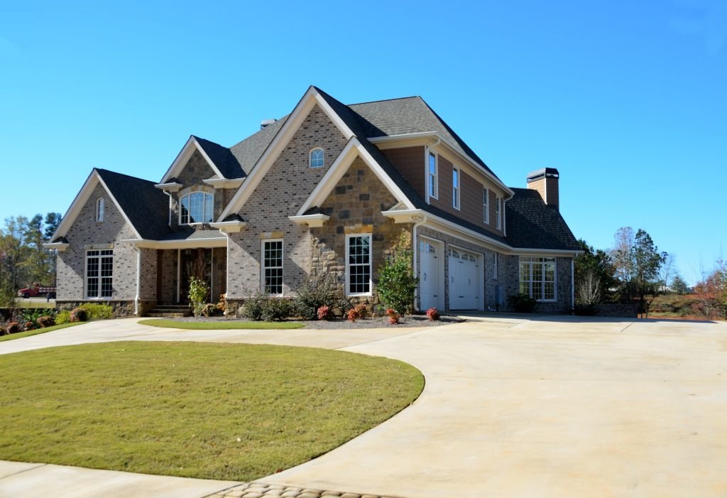 luxury-home-gce4fa9823_1920